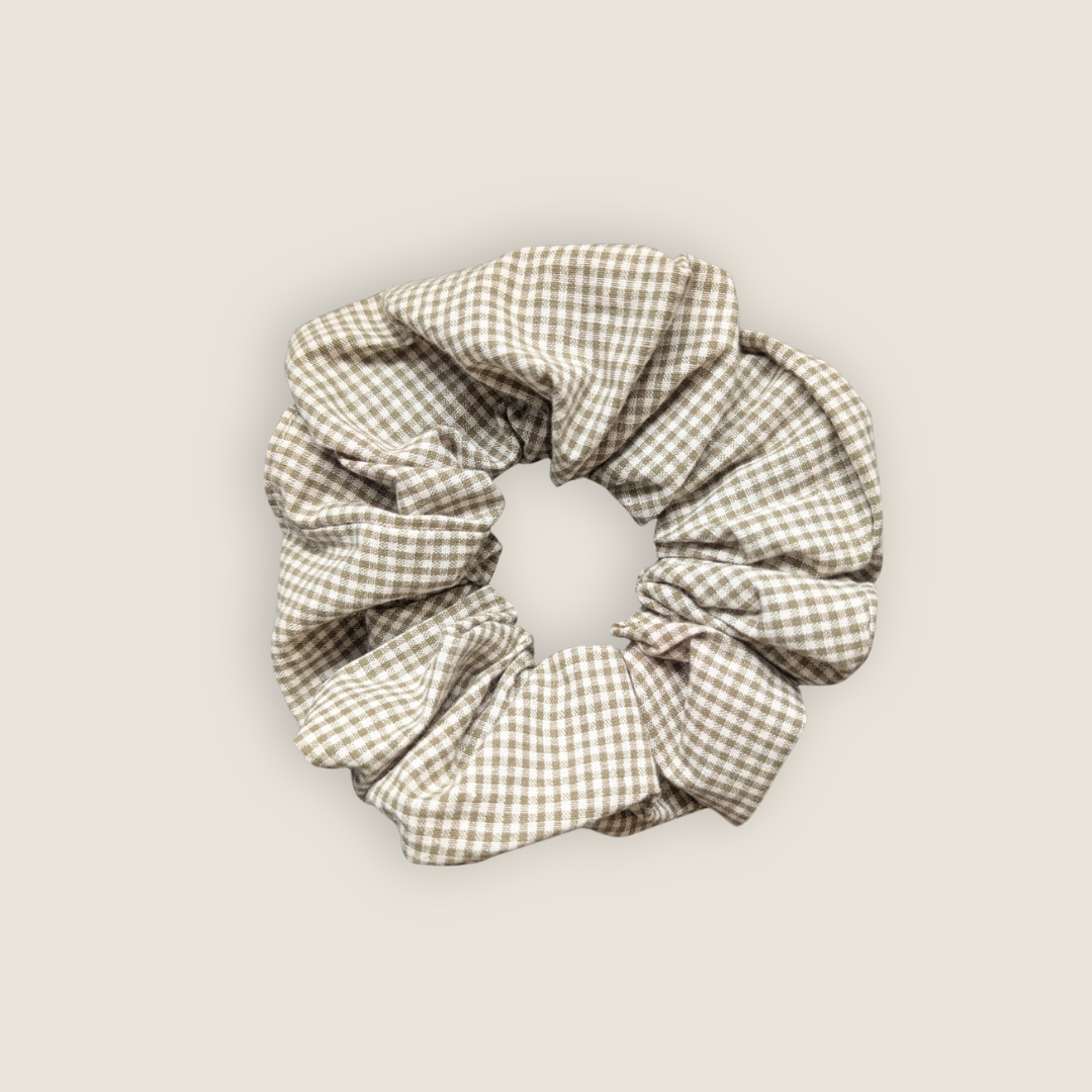 Mummy Giant Scrunchie - Gingham